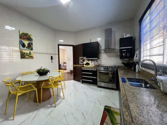 Imagem Casa com 3 Quartos à Venda, 251 m² em Caiçaras - Patos De Minas Imagem Casa com 3 Quartos à Venda, 251 m² em Caiçaras - Patos De Minas