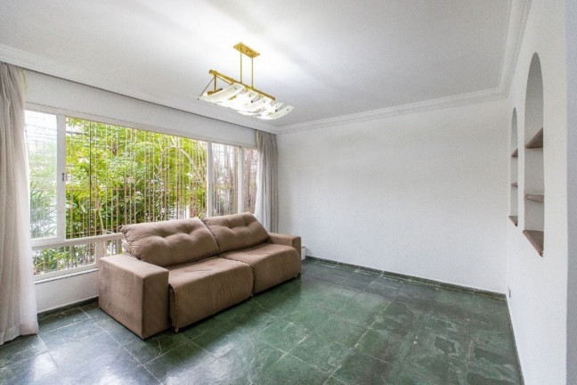 Imóvel com 3 Quartos à Venda, 135 m² em Vila Alexandria - São Paulo