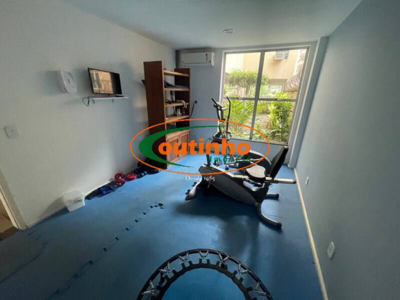 Imagem Apartamento com 3 Quartos à Venda, 140 m² em Tijuca - Rio De Janeiro Imagem Apartamento com 3 Quartos à Venda, 140 m² em Tijuca - Rio De Janeiro