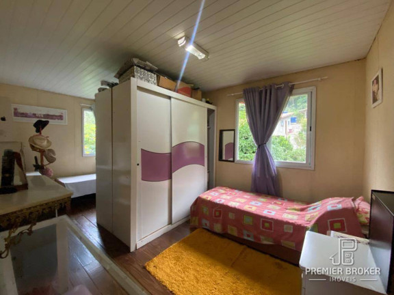 Imagem Casa com 2 Quartos à Venda, 90 m² em Albuquerque - Teresópolis