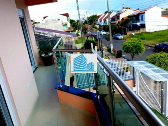 Imagem Casa com 4 Quartos à Venda, 250 m² em Alto Petrópolis - Porto Alegre Imagem Casa com 4 Quartos à Venda, 250 m² em Alto Petrópolis - Porto Alegre
