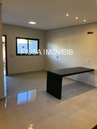 Imagem Apartamento com 8 Quartos à Venda, 330 m² em Centro - Rifaina Imagem Apartamento com 8 Quartos à Venda, 330 m² em Centro - Rifaina