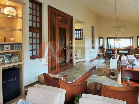 Imagem Casa com 4 Quartos à Venda, 421 m² em Altos De São Fernando - Jandira