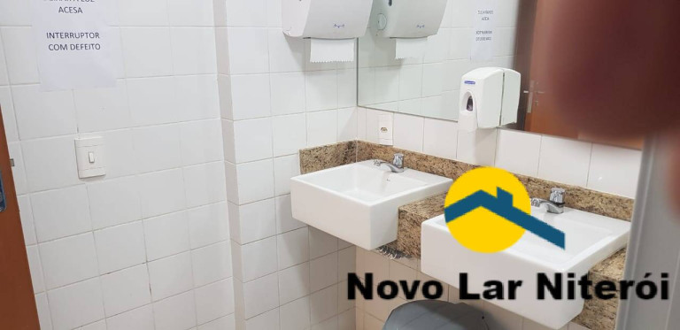 Imagem Sala Comercial à Venda, 320 m² em Centro - Niterói Imagem Sala Comercial à Venda, 320 m² em Centro - Niterói