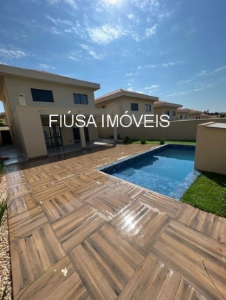 Casa com 3 Quartos à Venda,  em Golfe - Bonfim Paulista