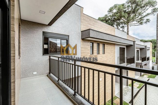 Imagem Sobrado com 2 Quartos à Venda, 108 m² em Santa Cândida - Curitiba