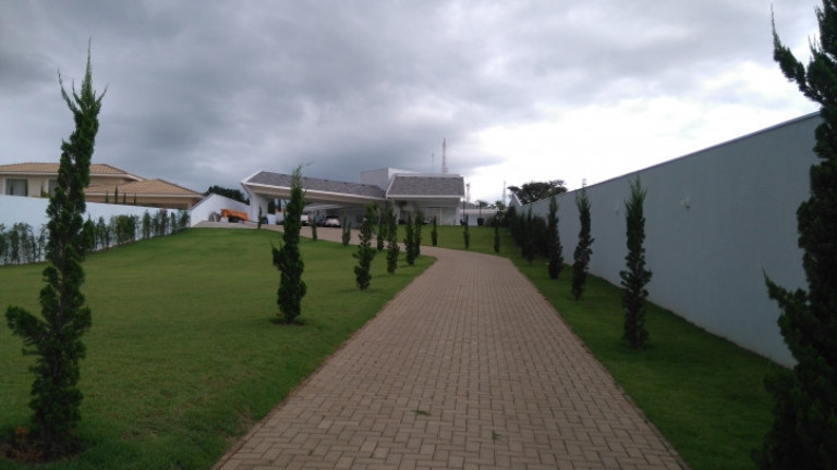 Imagem Casa com 4 Quartos à Venda, 3.000 m² em Jardim Shangri-lá - Bauru