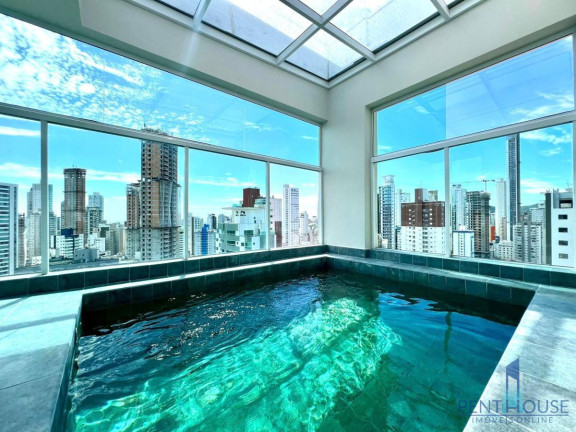 Imagem Cobertura com 4 Quartos à Venda, 241 m² em Centro - Balneário Camboriú