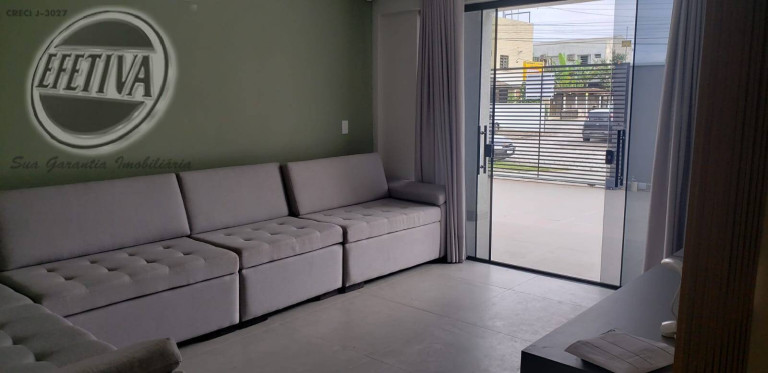 Imagem Casa com 7 Quartos à Venda, 283 m² em Centro - Guaratuba Imagem Casa com 7 Quartos à Venda, 283 m² em Centro - Guaratuba