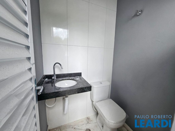 Imagem Cobertura com 2 Quartos à Venda, 117 m² em Vila Scarpelli - Santo André