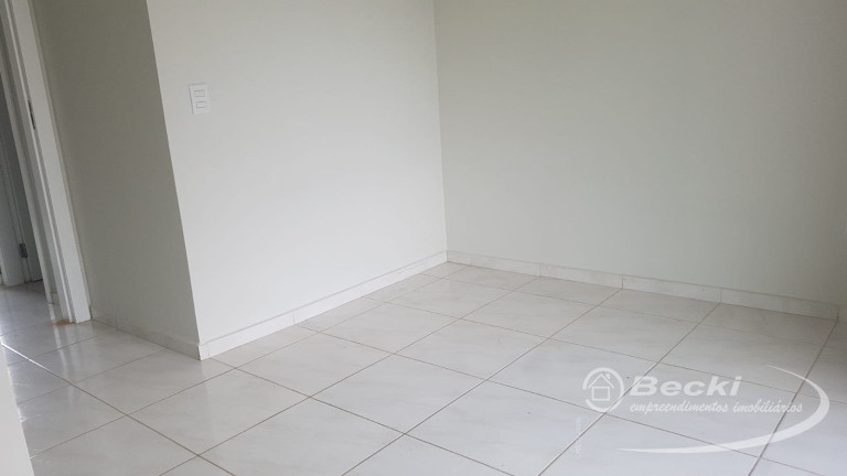 Imagem Casa com 2 Quartos à Venda, 63 m² em Jarivatuba - Joinville