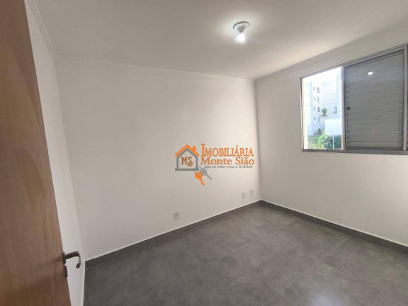 Imagem Apartamento com 2 Quartos à Venda, 49 m² em água Chata - Guarulhos