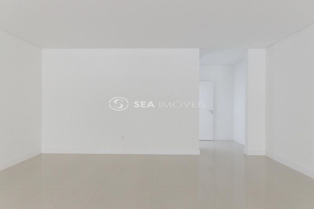Imagem Imóvel Comercial à Venda, 101 m² em Centro - Balneário Camboriú Imagem Imóvel Comercial à Venda, 101 m² em Centro - Balneário Camboriú