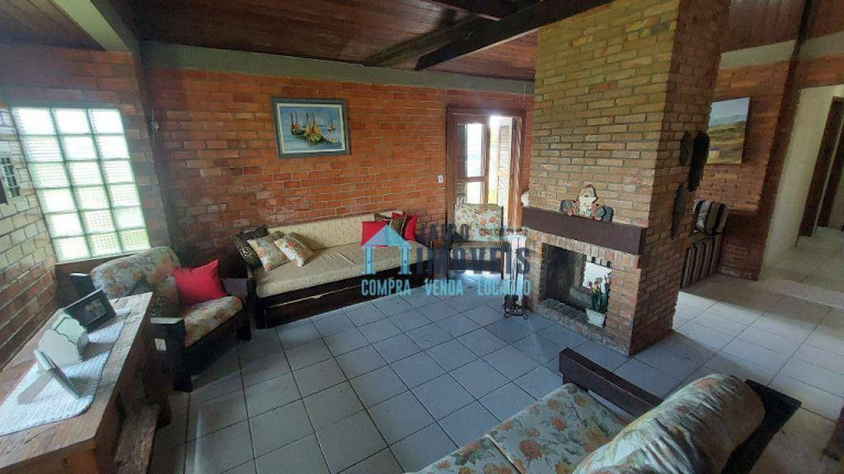 Imagem Casa com 3 Quartos à Venda, 560 m² em Centro - Balneário Pinhal