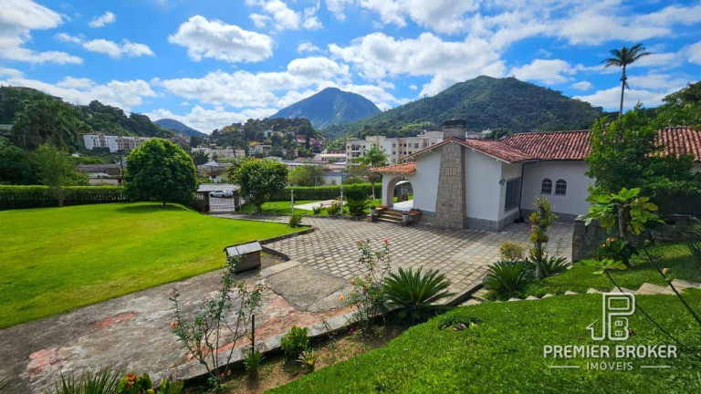 Imagem Casa com 3 Quartos à Venda, 240 m² em Bom Retiro - Teresópolis Imagem Casa com 3 Quartos à Venda, 240 m² em Bom Retiro - Teresópolis