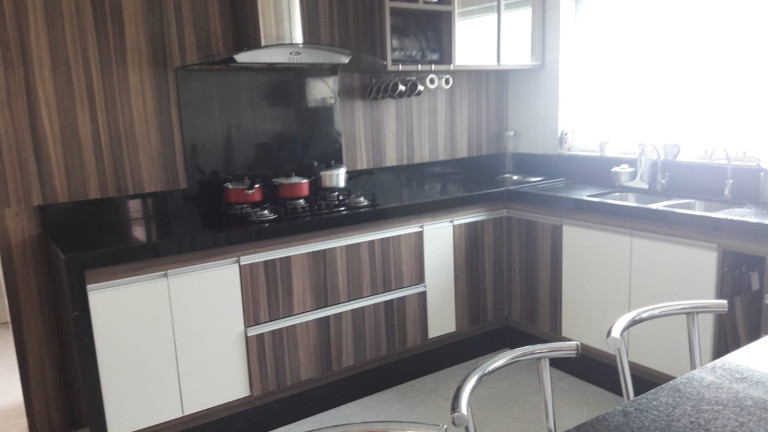 Imagem Casa com 4 Quartos à Venda, 234 m² em Alphaville - Santana De Parnaíba