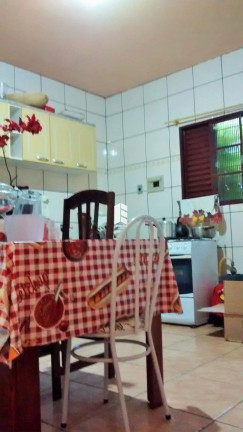 Imagem Casa com 3 Quartos à Venda, 160 m² em Tancredo Neves - Santa Maria