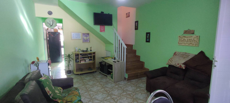 Imagem Sobrado com 2 Quartos à Venda, 180 m² em Peruíbe Imagem Sobrado com 2 Quartos à Venda, 180 m² em Peruíbe