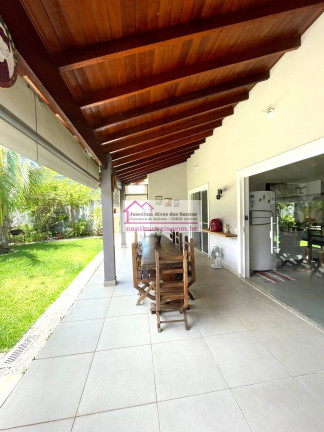 Casa com 3 Quartos à Venda, 402 m² em Cidade Jardim - Caraguatatuba