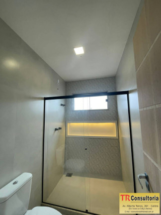 Imagem Casa com 3 Quartos à Venda, 400 m² em Campos Dos Goytacazes Imagem Casa com 3 Quartos à Venda, 400 m² em Campos Dos Goytacazes