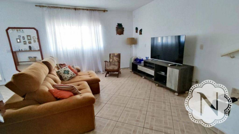 Imagem Sobrado com 3 Quartos à Venda, 176 m² em Jardim Suarão - Itanhaém Imagem Sobrado com 3 Quartos à Venda, 176 m² em Jardim Suarão - Itanhaém