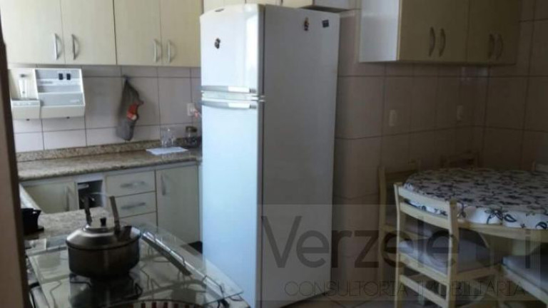 Imagem Apartamento com 3 Quartos para Temporada, 130 m² em Centro - Balneário Camboriú