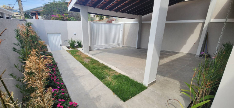 Imagem Casa com 3 Quartos à Venda, 314 m² em Jardim Santa Bárbara - Atibaia Imagem Casa com 3 Quartos à Venda, 314 m² em Jardim Santa Bárbara - Atibaia