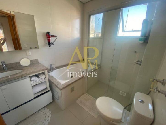 Imagem Apartamento com 3 Quartos à Venda, 141 m² em Agronômica - Florianópolis Imagem Apartamento com 3 Quartos à Venda, 141 m² em Agronômica - Florianópolis