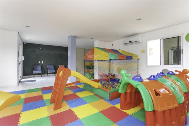 Imagem Imóvel com 2 Quartos à Venda, em São Sebastião - Porto Alegre Imagem Imóvel com 2 Quartos à Venda, em São Sebastião - Porto Alegre