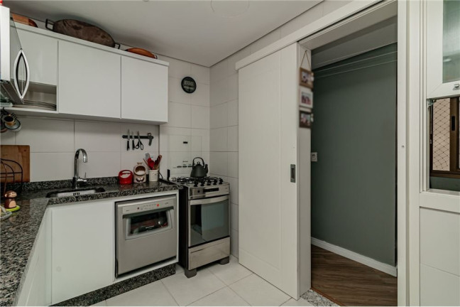 Imagem Apartamento com 2 Quartos à Venda, 90 m² em Higienópolis - Porto Alegre Imagem Apartamento com 2 Quartos à Venda, 90 m² em Higienópolis - Porto Alegre