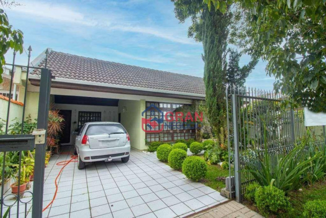 Imagem Casa com 3 Quartos à Venda, 123 m² em São Braz - Curitiba
