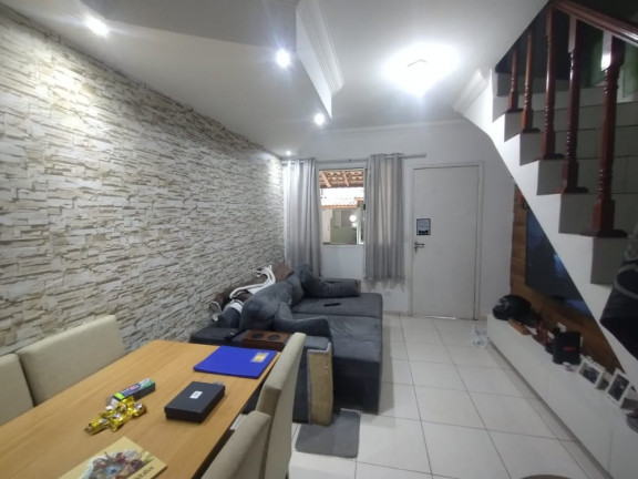 Sobrado com 2 Quartos à Venda, 57 m² em Vila Curuçá - São Paulo