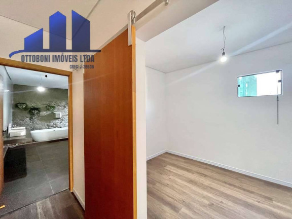Imagem Casa com 4 Quartos à Venda, 400 m² em Golf Gardens - Carapicuíba Imagem Casa com 4 Quartos à Venda, 400 m² em Golf Gardens - Carapicuíba