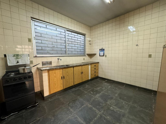 Imagem Casa com 3 Quartos à Venda, 210 m² em Setor Campinas - Goiânia