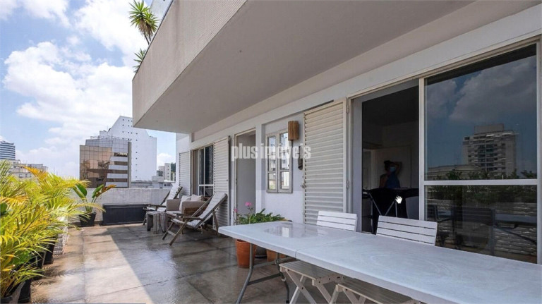 Apartamento com 2 Quartos à Venda, 140 m² em Jardim Paulista - São Paulo