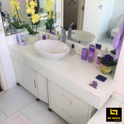 Imagem Apartamento com 4 Quartos à Venda, 186 m²
