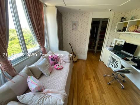 Imagem Apartamento com 4 Quartos à Venda, 300 m² em Barra Da Tijuca - Rio De Janeiro