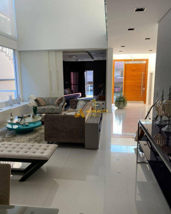 Casa com 4 Quartos à Venda, 520 m² em  Alphaville - Santana De Parnaíba