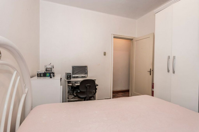Imagem Apartamento com 2 Quartos à Venda, 60 m² em Azenha - Porto Alegre