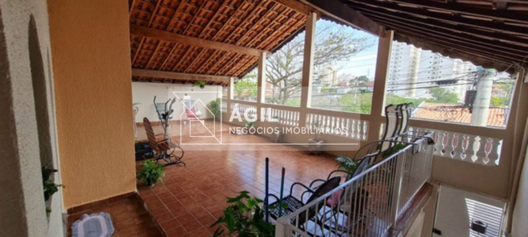 Sobrado com 4 Quartos à Venda, 250 m² em Jardim Satélite - São José Dos Campos