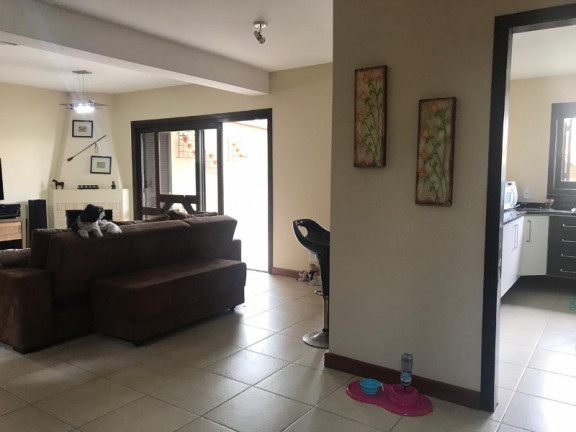Imagem Casa com 3 Quartos à Venda, 200 m² em Alto Petrópolis - Porto Alegre Imagem Casa com 3 Quartos à Venda, 200 m² em Alto Petrópolis - Porto Alegre