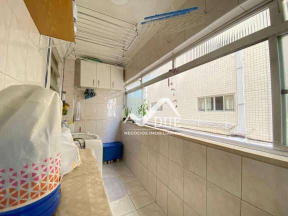 Imagem Apartamento com 3 Quartos à Venda, 128 m² em Embaré - Santos