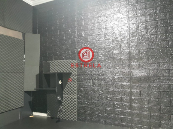 Imagem Casa com 3 Quartos à Venda, 120 m² em Condomínio Residence Club - Jacareí Imagem Casa com 3 Quartos à Venda, 120 m² em Condomínio Residence Club - Jacareí