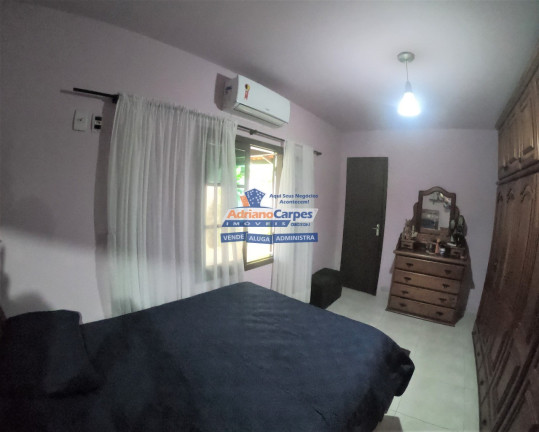 Imagem Casa com 4 Quartos à Venda, 220 m² em Meia Praia - Navegantes Imagem Casa com 4 Quartos à Venda, 220 m² em Meia Praia - Navegantes