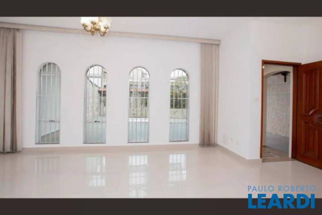 Imagem Casa com 3 Quartos à Venda, 343 m² em Campestre - Santo André Imagem Casa com 3 Quartos à Venda, 343 m² em Campestre - Santo André