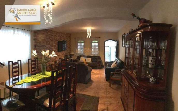 Sobrado com 3 Quartos à Venda, 262 m² em Jardim Bela Vista - Guarulhos