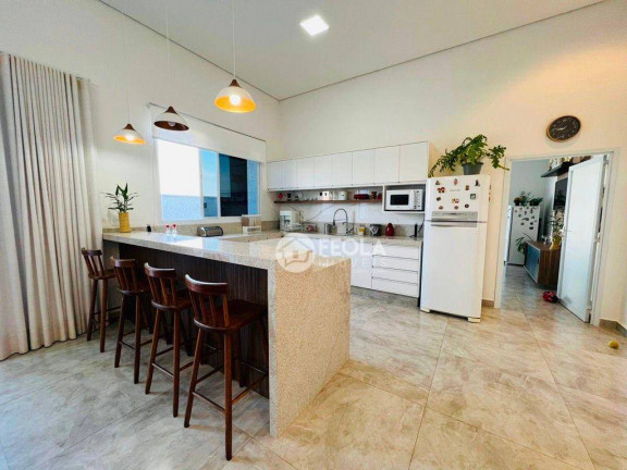 Imagem Casa com 3 Quartos à Venda, 232 m² em Fazenda Santa Lúcia - Americana Imagem Casa com 3 Quartos à Venda, 232 m² em Fazenda Santa Lúcia - Americana