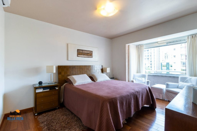 Imagem Apartamento com 3 Quartos à Venda,  em Moema - São Paulo