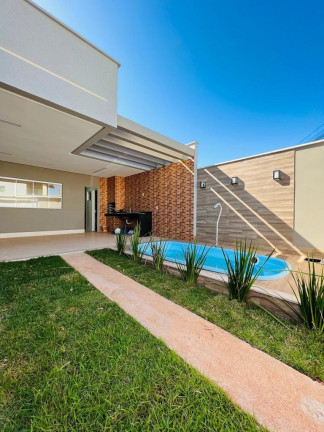 Imagem Casa com 3 Quartos à Venda, 200 m² em Moinho Dos Ventos - Goiânia Imagem Casa com 3 Quartos à Venda, 200 m² em Moinho Dos Ventos - Goiânia