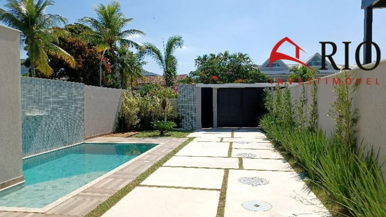 Imagem Casa com 4 Quartos à Venda, 360 m² em Barra Da Tijuca - Rio De Janeiro Imagem Casa com 4 Quartos à Venda, 360 m² em Barra Da Tijuca - Rio De Janeiro